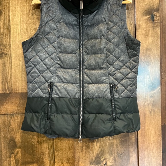 Lole puffer puffy vest, woman’s size large vest. Black and gray with pockets. - Picture 3 of 14